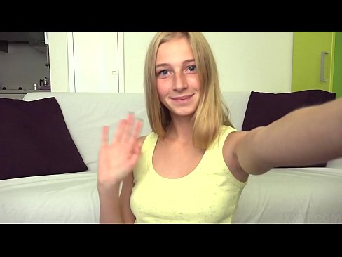 ❤️ Amikor unatkozom, lustán maszturbálom a rózsaszín puncimat... ❤️ Kemény pornó at hu.assistentai.ru ❌